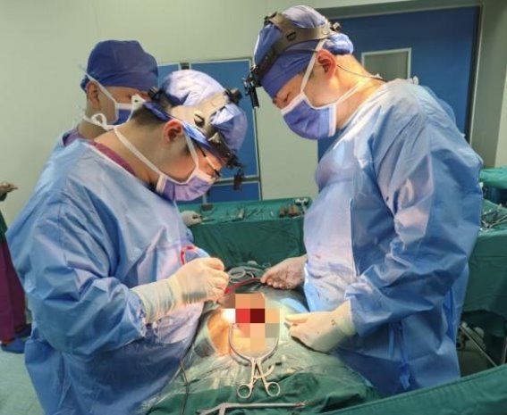 网络游戏成噩梦，年轻人脊柱结核险些丧命