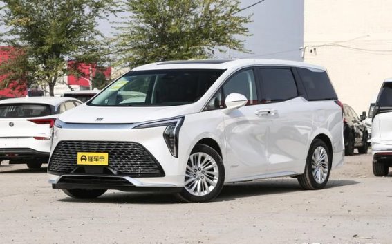 2025款别克世纪：豪华MPV的全面革新