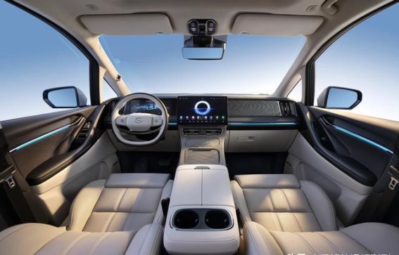 传祺向往M8乾崑系列：引领MPV智电新时代的崭新篇章