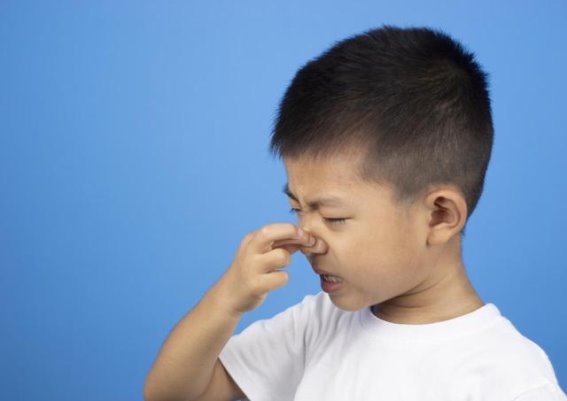 夏季鼻炎如何应对？六种鼻炎类型及五款中成药对症治疗方案