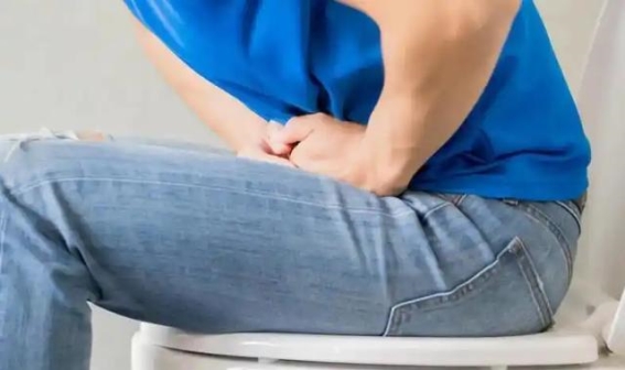 肠道息肉的五大风险因素与早期发现方法，及时检查防癌从现在开始