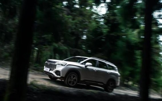 10万出头，七座SUV新选择：豪越L、瑞虎9与GS8性价比对比