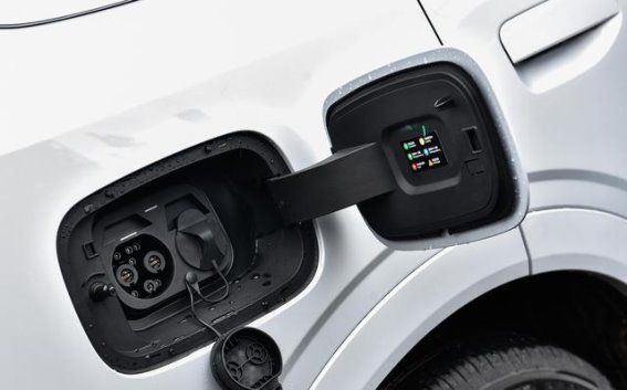 16.59万买七座插混SUV！适合三孩家庭，空间大、省油又省钱