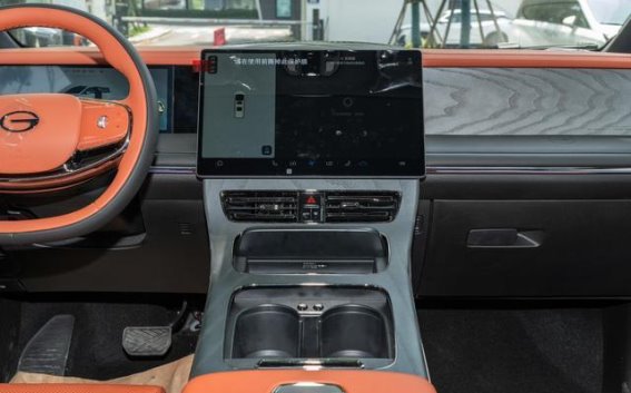 豪华新势力崛起：传祺向往M8乾崑系列的全维度进化