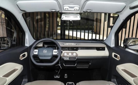 2025款奇瑞QQ冰淇淋205圣代版上市解析：小巧可爱，续航实用的微型电动车