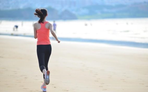 跑步的力量：从有氧基础到全面健康