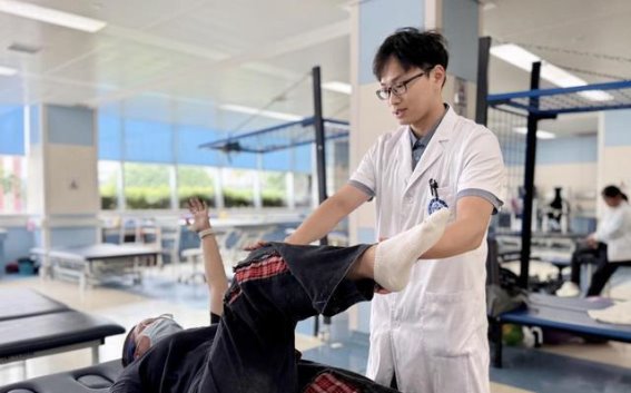 从黄浦江到锦江，张廷宇在成都找到了归属感