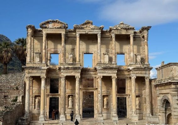 春日里的城市散步