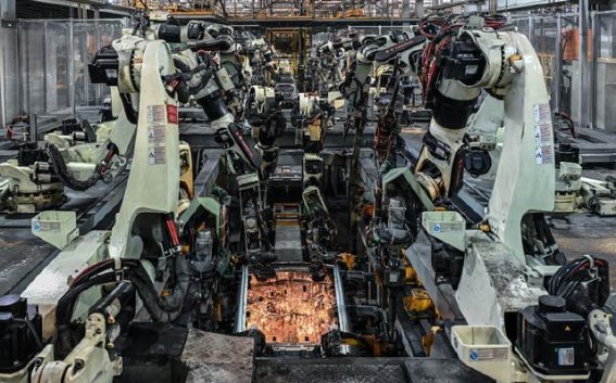 长安汽车7月销量突破21万辆，下半年新车推出助力品牌腾飞