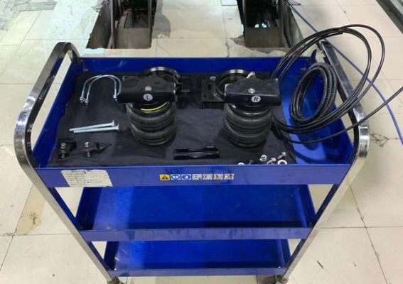 坦克500配备AIRBFT4x4辅助承载气囊 让拖挂与越野更稳定