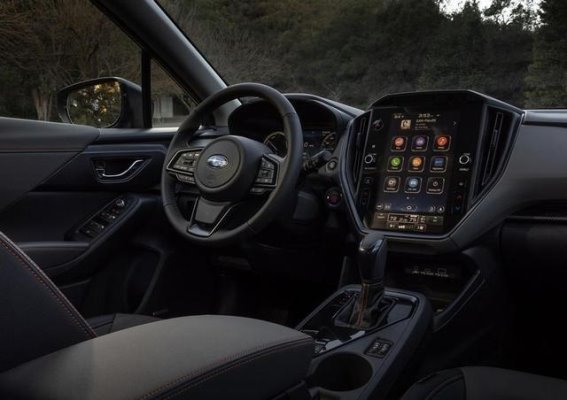 斯巴鲁旭豹：硬核全时四驱，低调内敛的个性SUV