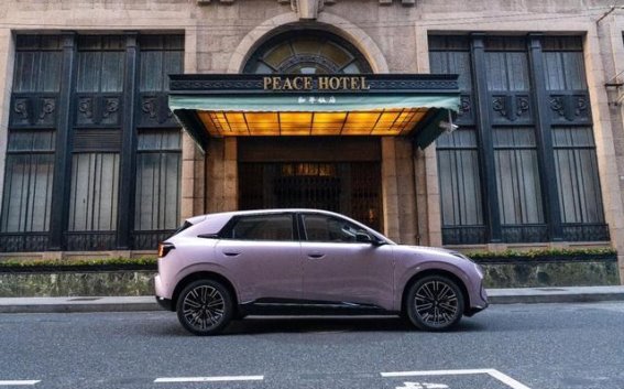 极狐T1：超越期待的安全与舒适，开启纯电车新纪元