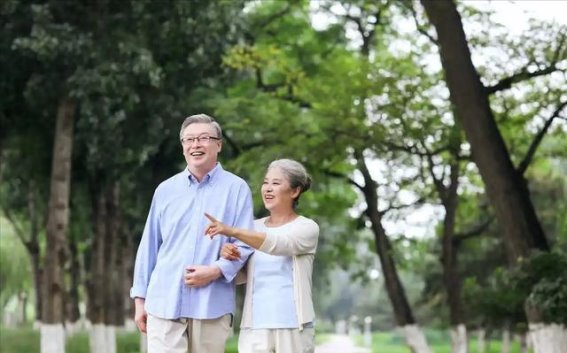 每天饭后散步，半年内你可能经历的五大身体变化