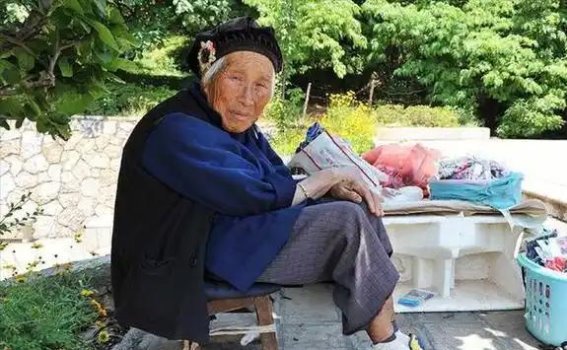 过了70岁，这5件事别做，不然健康堪忧