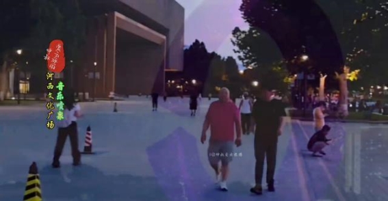 大美天津：河西文化广场的音乐喷泉，水与光的华丽交响