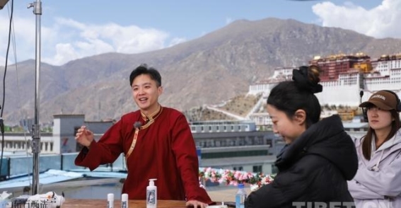 东方甄选西藏专场直播：雪域高原的文化与魅力