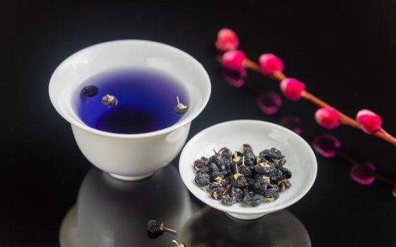 黑枸杞正确冲泡方法，掌握这些细节，让养生更有效