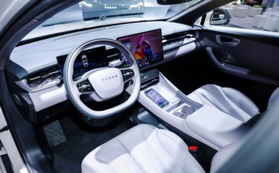 9.78万购160km纯电续航，荣威M7 DMH打破市场常规