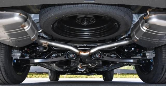 2025款瑞虎8PLUS乘势版：智能化与性价比并重的家用SUV