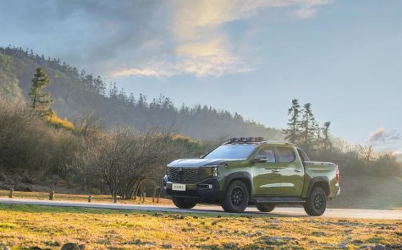 长安猎手K50新能源皮卡：创新技术引领未来