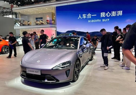 小米与小鹏：谁将主导新能源汽车的未来？