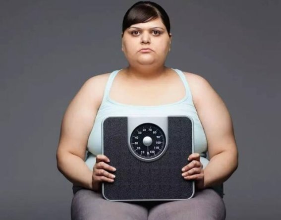 一天中最易发胖的两个时段，你知道吗？快来看看如何避免体重悄悄上涨！