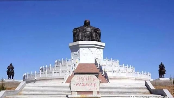 成吉思汗雕像巡礼：全球十大宏伟雕塑