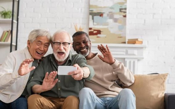 驼背与寿命：科学研究的启示