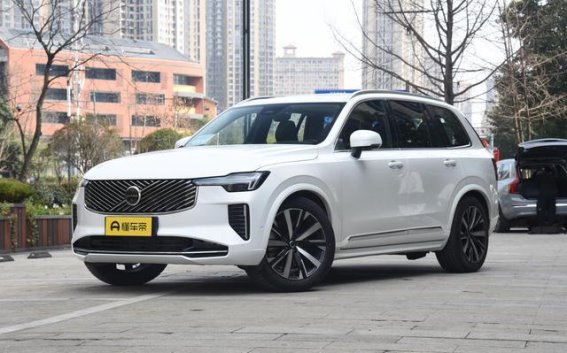 全新沃尔沃XC90：豪华SUV的智能与舒适再定义