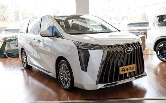 传祺M8金秋优惠来袭，22.98万元起尽享多重豪礼